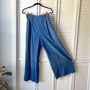 Coco + Jamieson smocked waist denim chambray palazzo pants size M